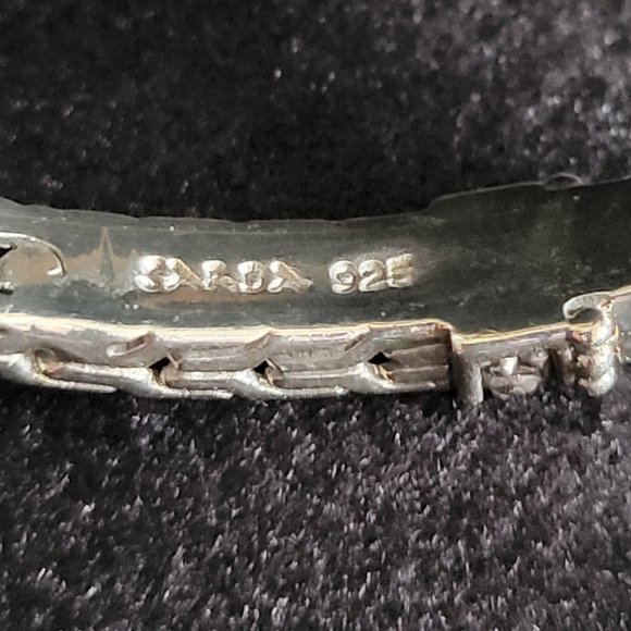 Sarda sterling silver bangle bracelet with clasp - Picture 4 of 5